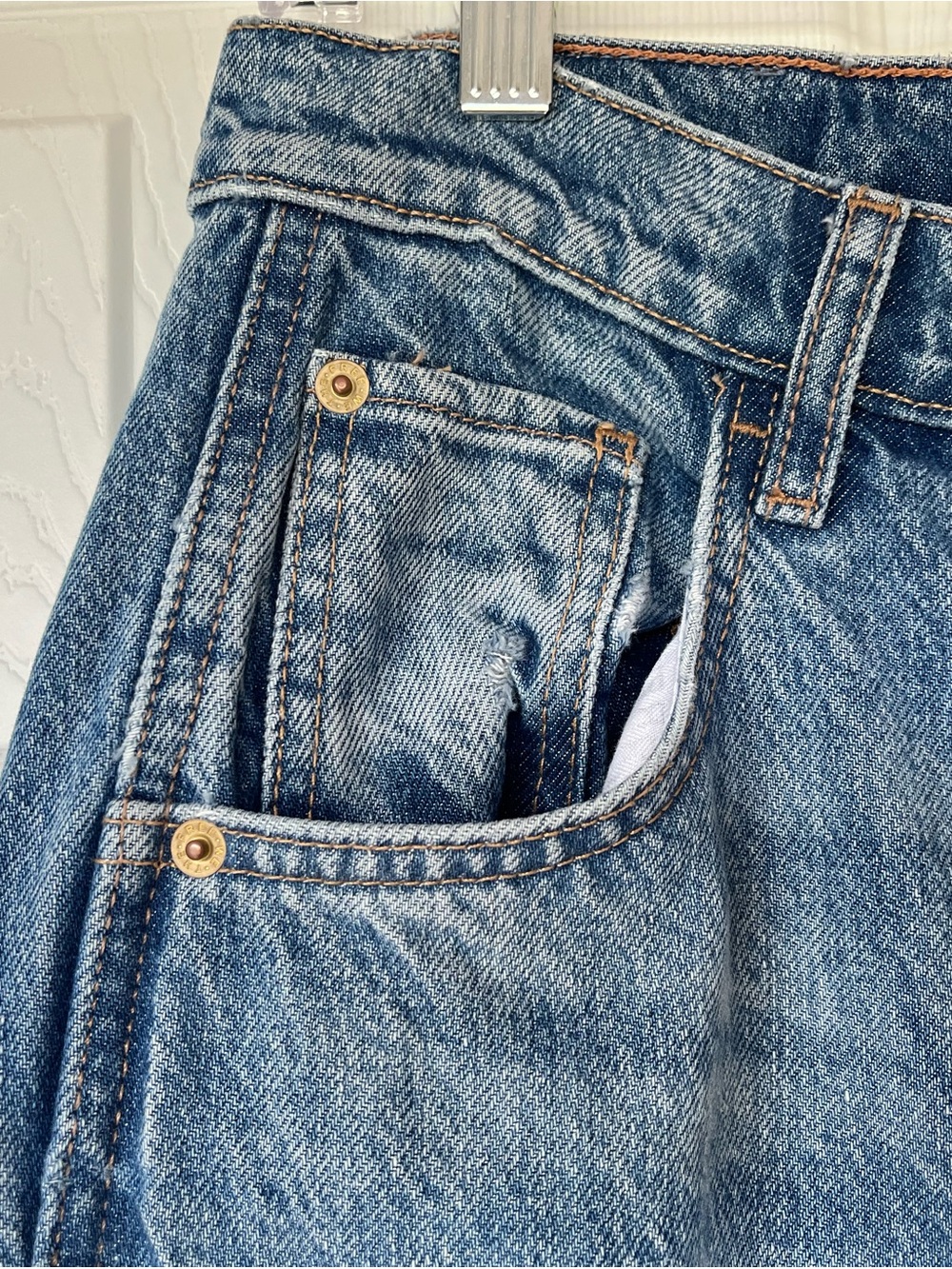 Free People We The Free Good Luck Barrel Jeans - Ultra Light Beam - size 27 - Picture 7 of 16